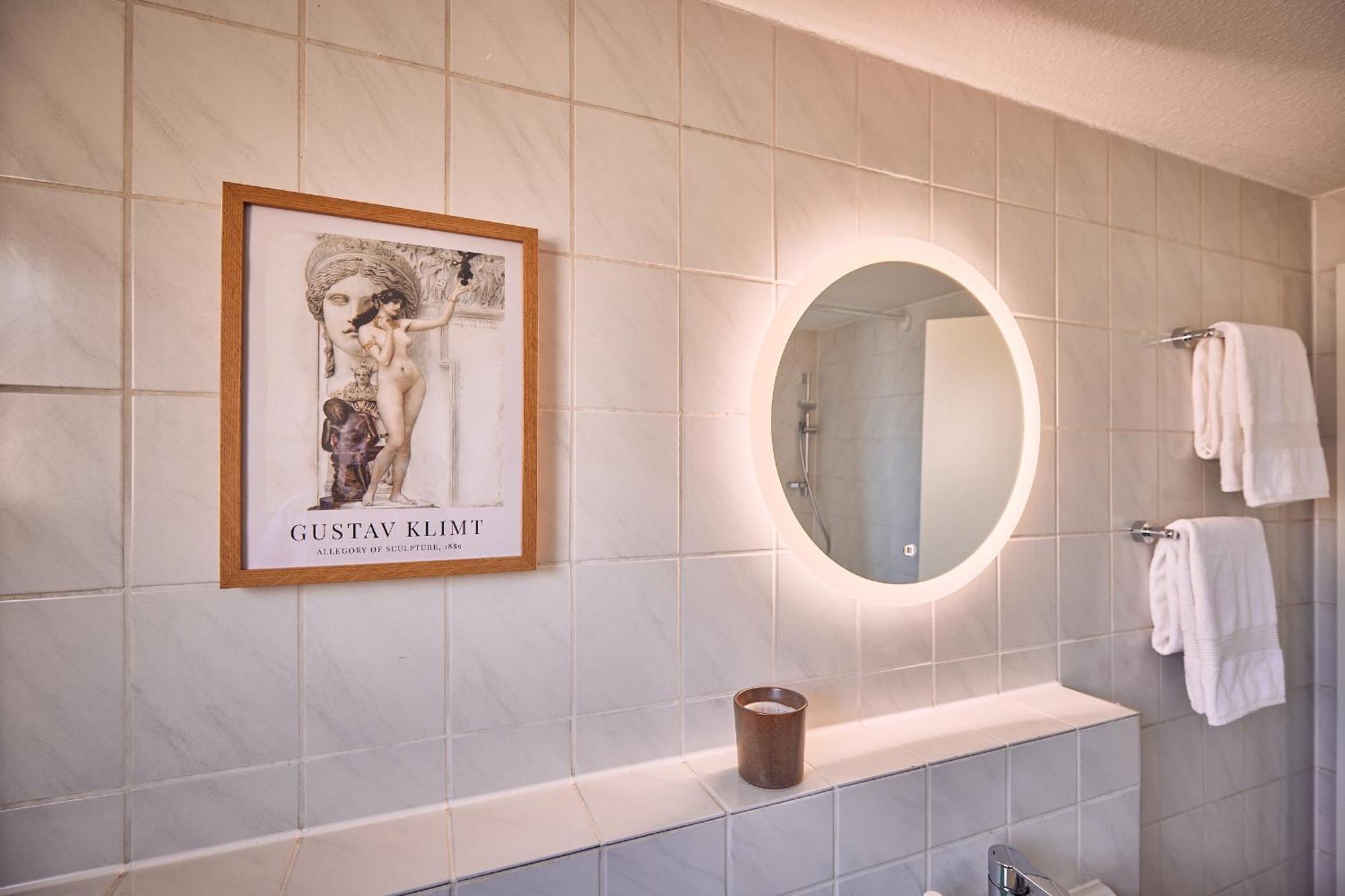 Adele, The Austrian Art Nouveau. Apartment *